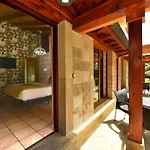 Country house Piscina Climatizada Y Cubierta 365 Dias En Casa Rural Con Encanto El Puentuco Una De Las Casas Mas Valoradas De Cantabria *