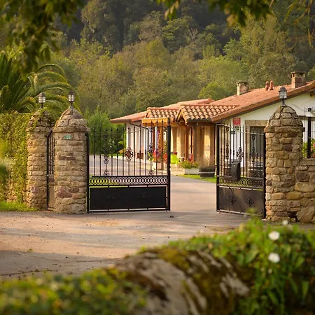 Piscina Climatizada Y Cubierta 365 Dias En Con Encanto El Puentuco De Casas Mas Valoradas De Cantabria Lantställe *