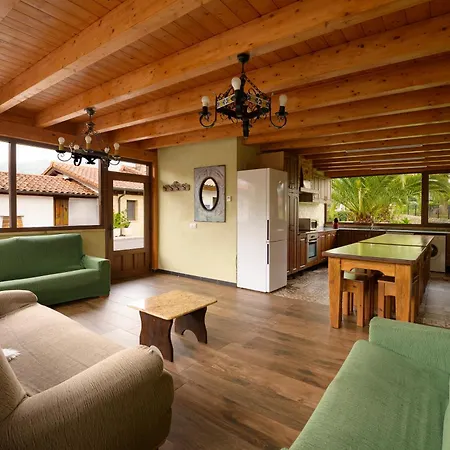 Piscina Climatizada Y Cubierta 365 Dias En Con Encanto El Puentuco De Casas Mas Valoradas De Cantabria Hétvégi ház *