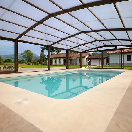 Piscina Climatizada Y Cubierta 365 Dias En Con Encanto El Puentuco De Casas Mas Valoradas De Cantabria *