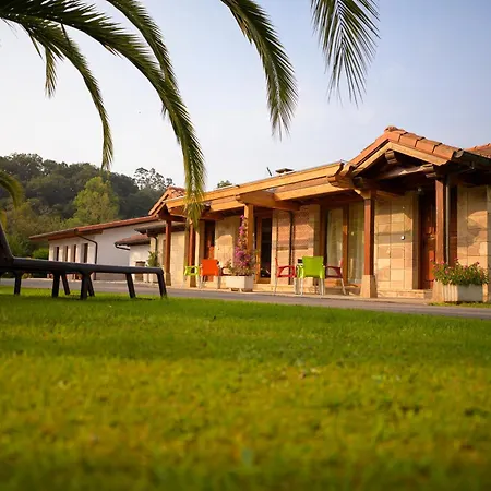 Piscina Climatizada Y Cubierta 365 Dias En Con Encanto El Puentuco De Casas Mas Valoradas De Cantabria Lantställe *