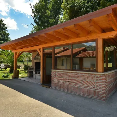 Piscina Climatizada Y Cubierta 365 Dias En Con Encanto El Puentuco De Casas Mas Valoradas De Cantabria Casa di campagna *