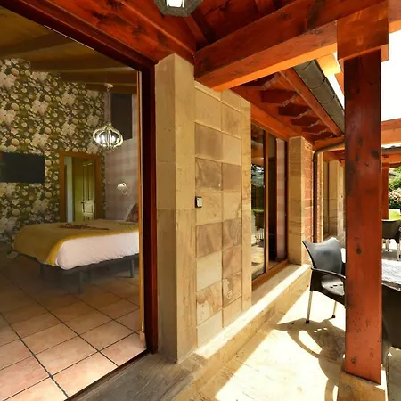 Lantställe Piscina Climatizada Y Cubierta 365 Dias En Con Encanto El Puentuco De Casas Mas Valoradas De Cantabria *