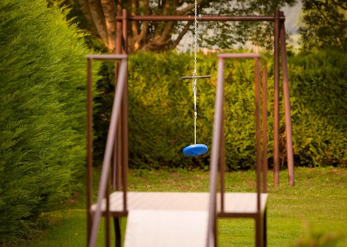 Landhaus Piscina Climatizada Y Cubierta 365 Dias En Casa Rural Con Encanto El Puentuco Una De Las Casas Mas Valoradas De Cantabria
