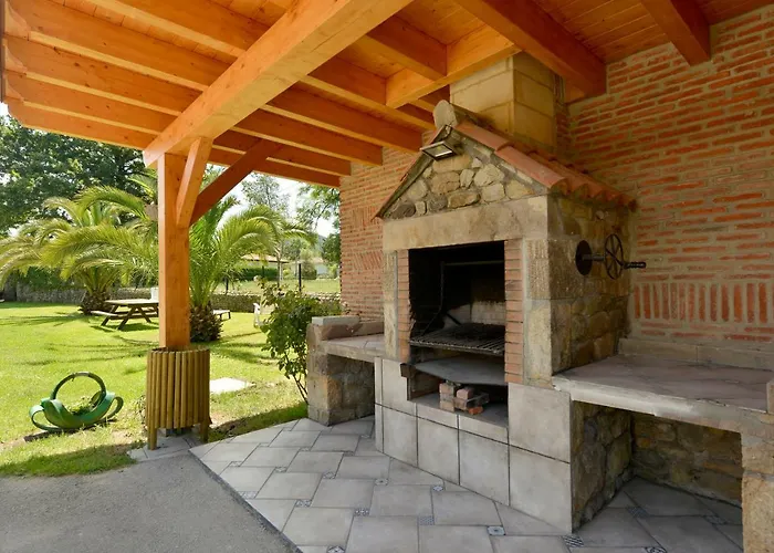 Piscina Climatizada Y Cubierta 365 Dias En Casa Rural Con Encanto El Puentuco Una De Las Casas Mas Valoradas De Cantabria *